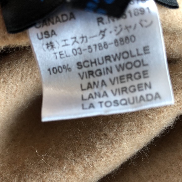 Escada wool beret. - Picture 6 of 7